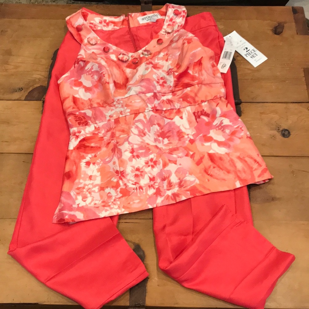 Beautiful 2-piece set